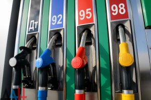 Ціни на бензин Київ сьогодні: де заправитися вигідно